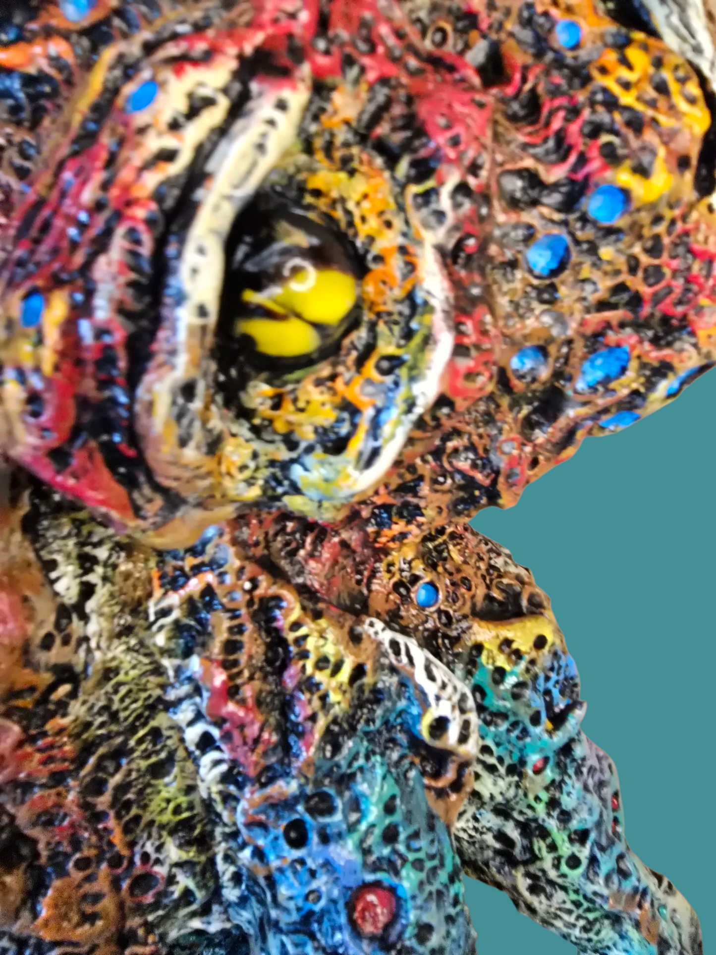 "KALEIDO"